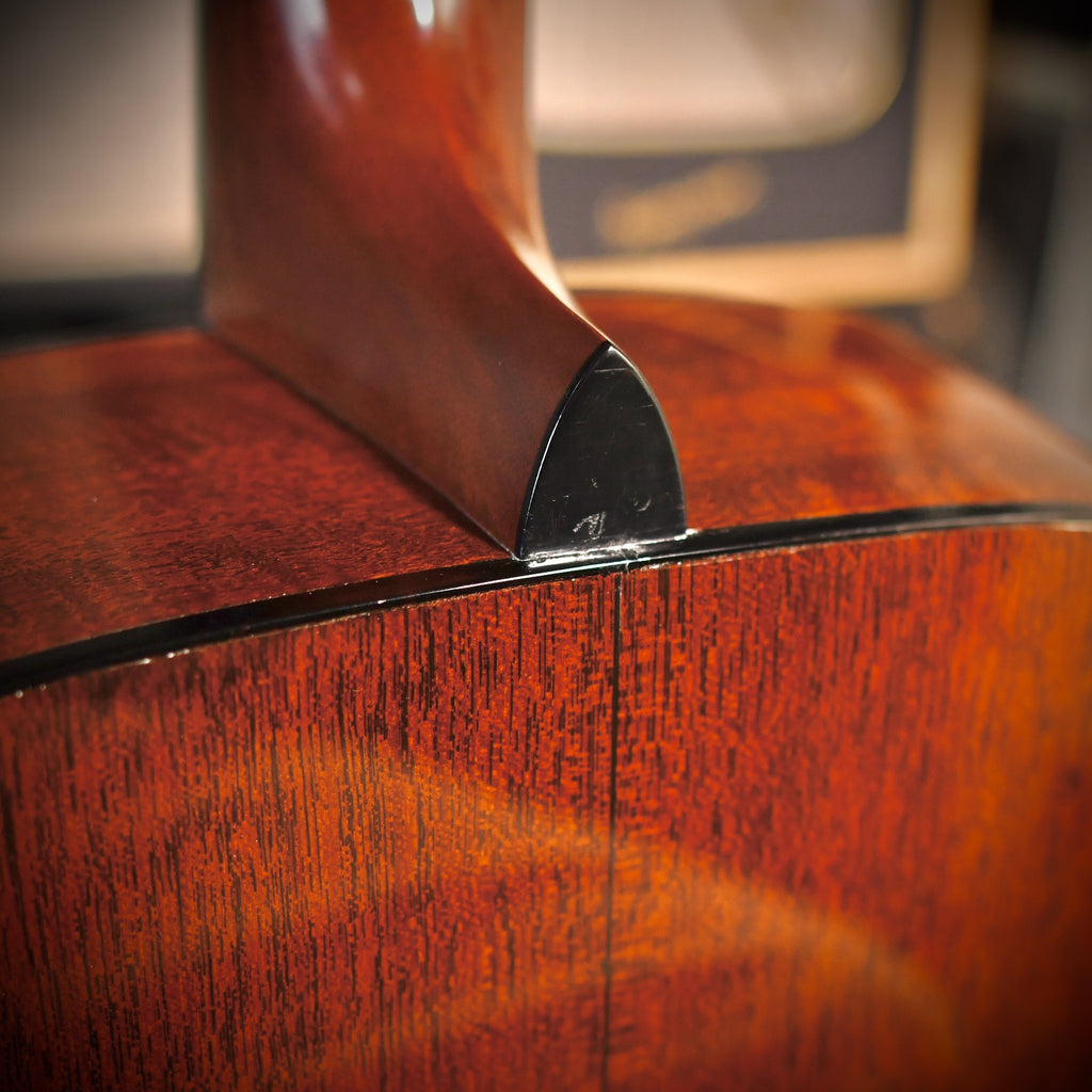 Martin D-18 Dreadnought Centennial Natural 2016