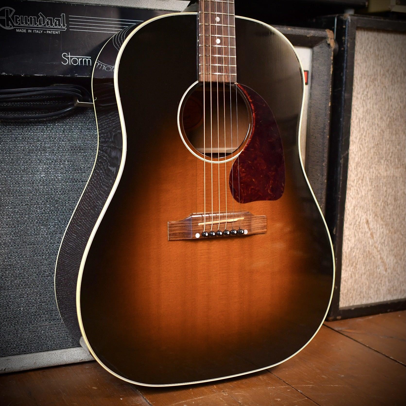 Gibson J-45 Vintage Sunburst 2006