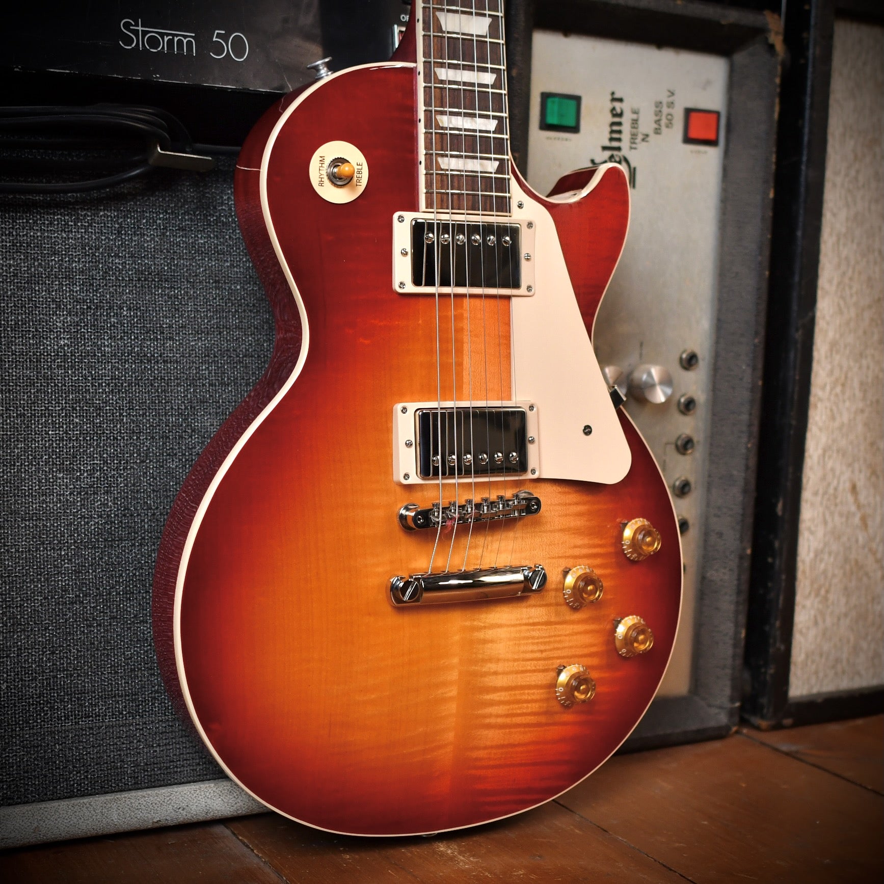 Gibson Les Paul Standard Heritage Cherry Sunburst 2025