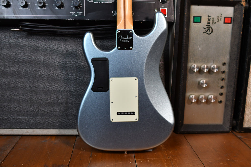 Fender Stratocaster American Deluxe Mystic Blue Ice 2014
