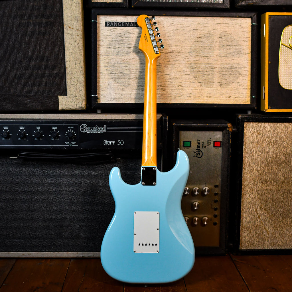 Fender FSR Traditional II 60's Stratocaster Daphne Blue 2025