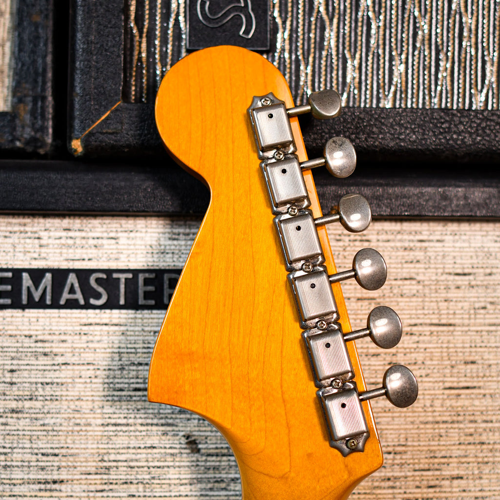 Fender Jaguar JG66-85 3-Tone Sunburst 2000