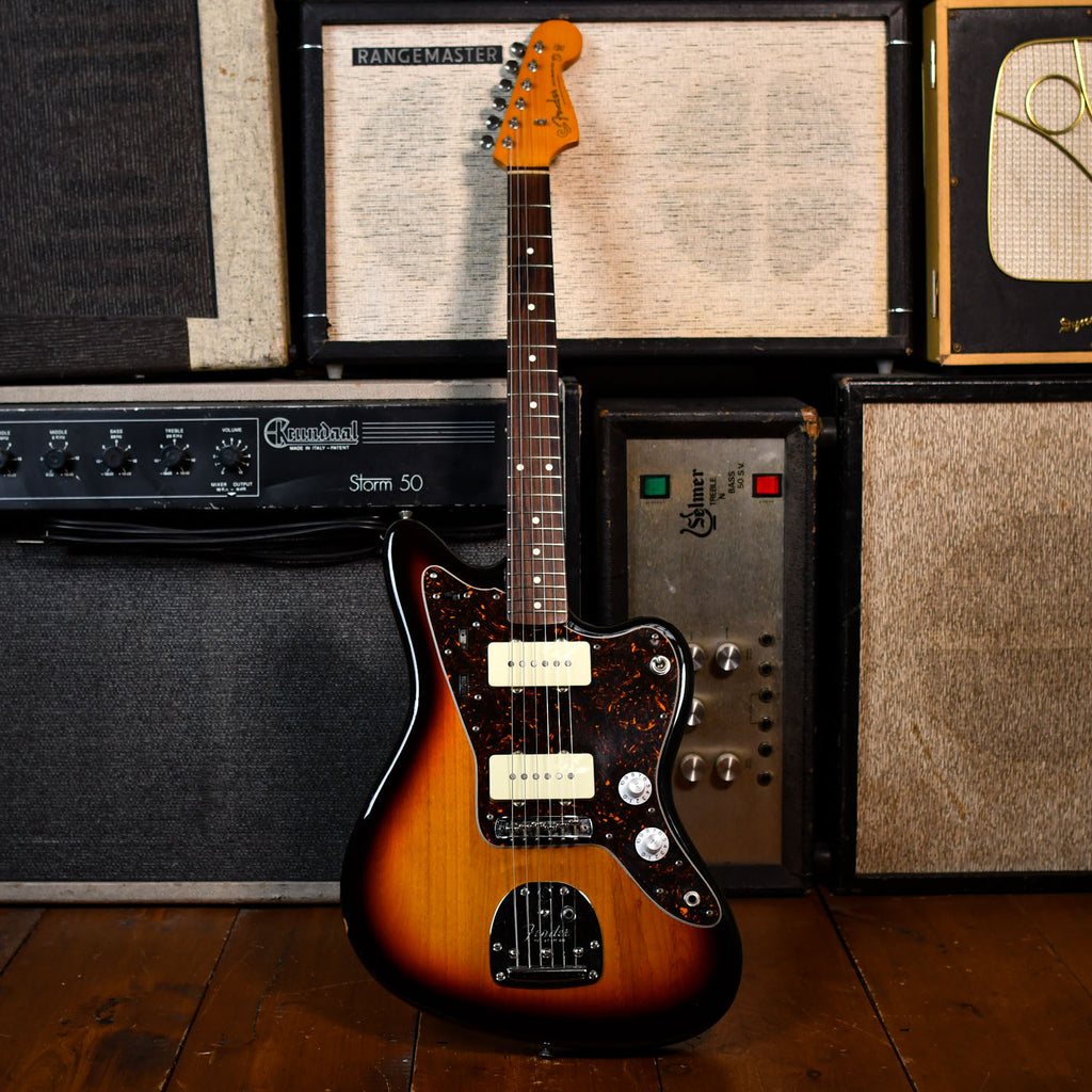 Fender JM66 Three Tone Sunburst 2010