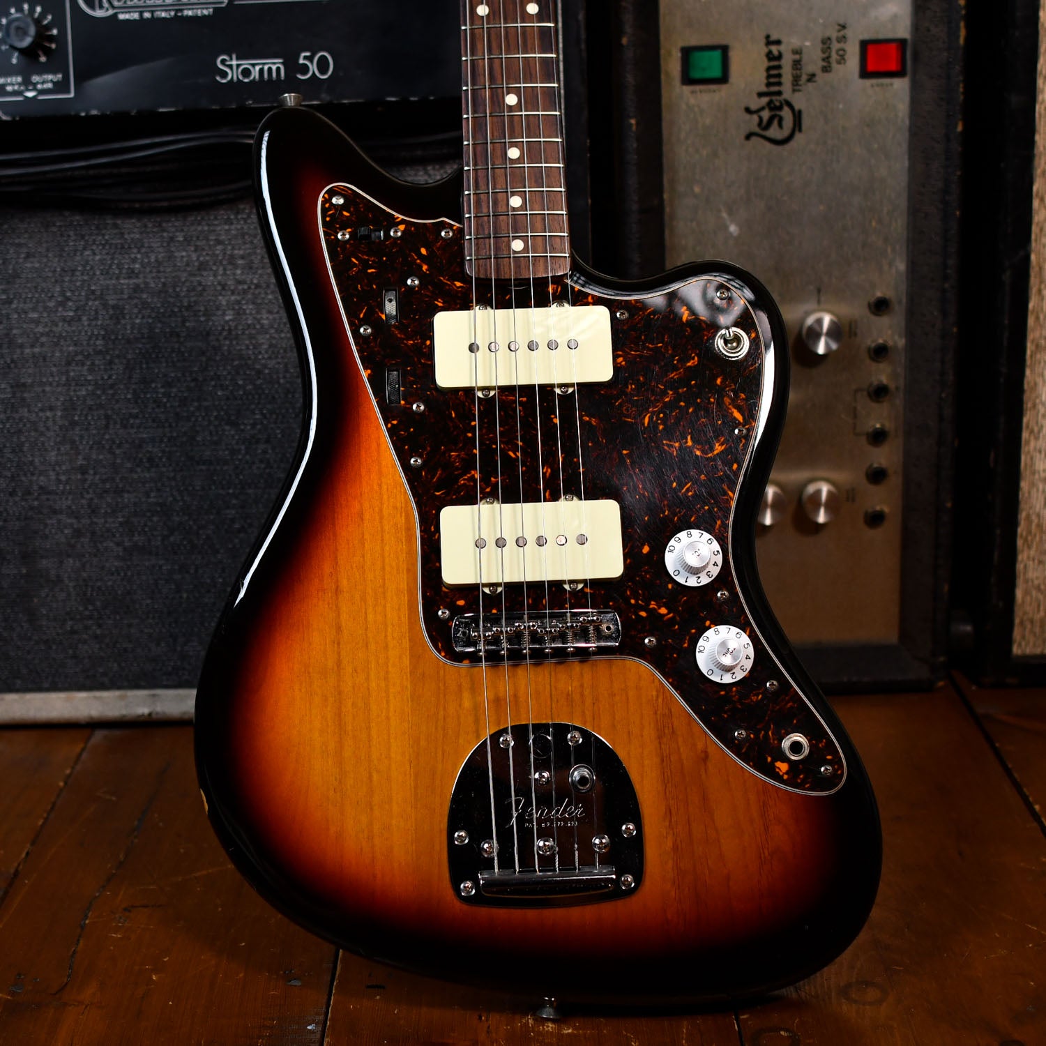 Fender JM66 Three Tone Sunburst 2010
