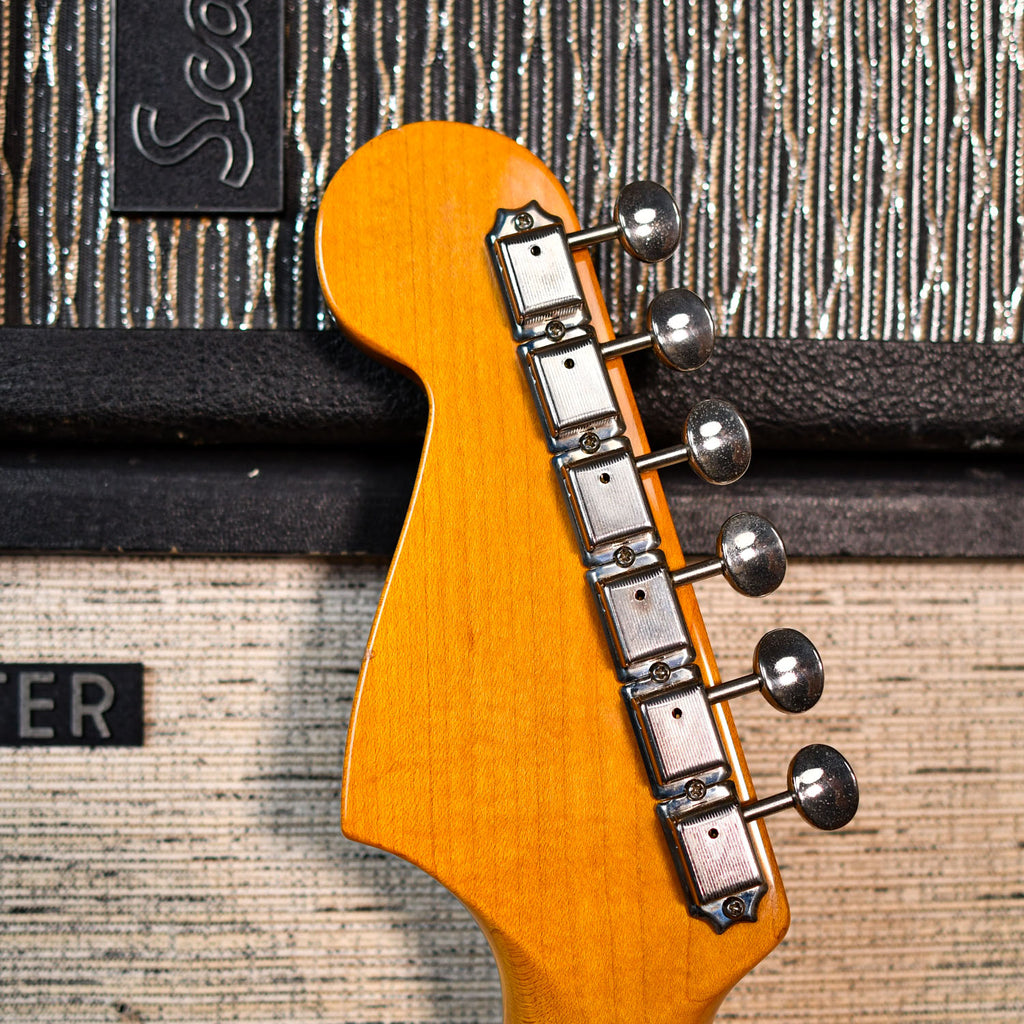 Fender JM66 Three Tone Sunburst 2010