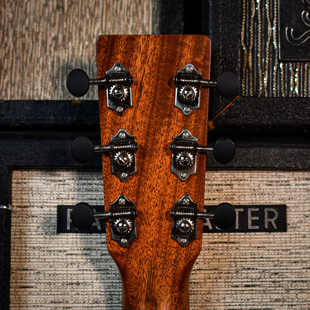 Martin D-15 E 2023