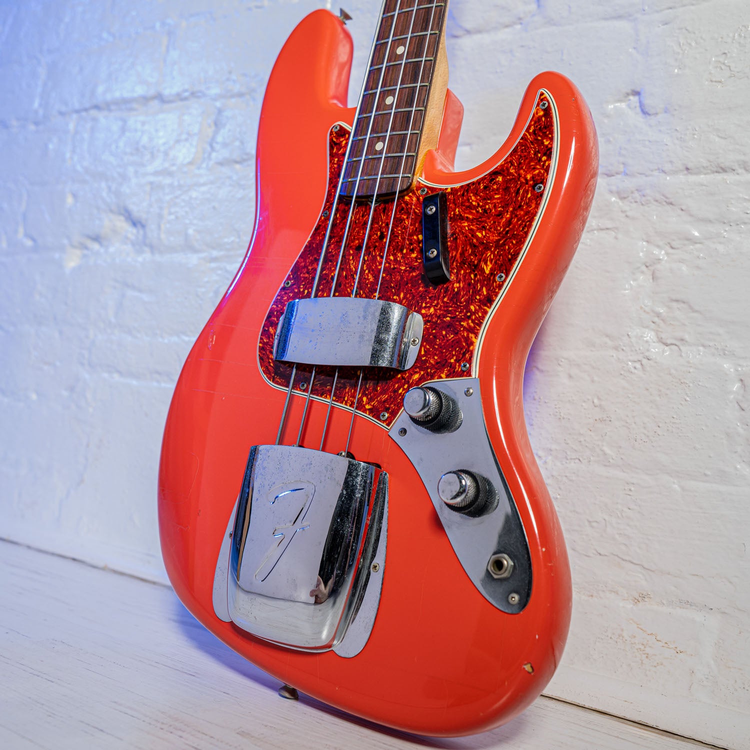 Fender Vintage Reissue Stack Knob jazz Bass Fiesta Red 1984