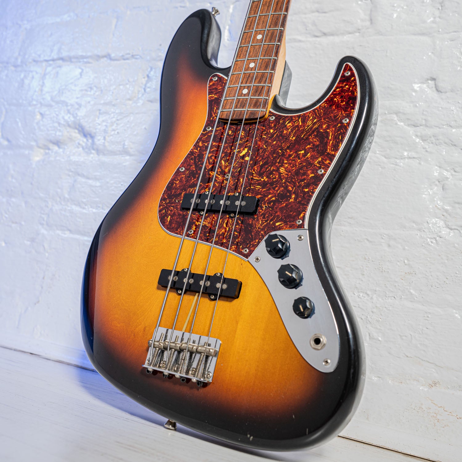 Squier JV Series Jazz Bass Sunburst 1982-84