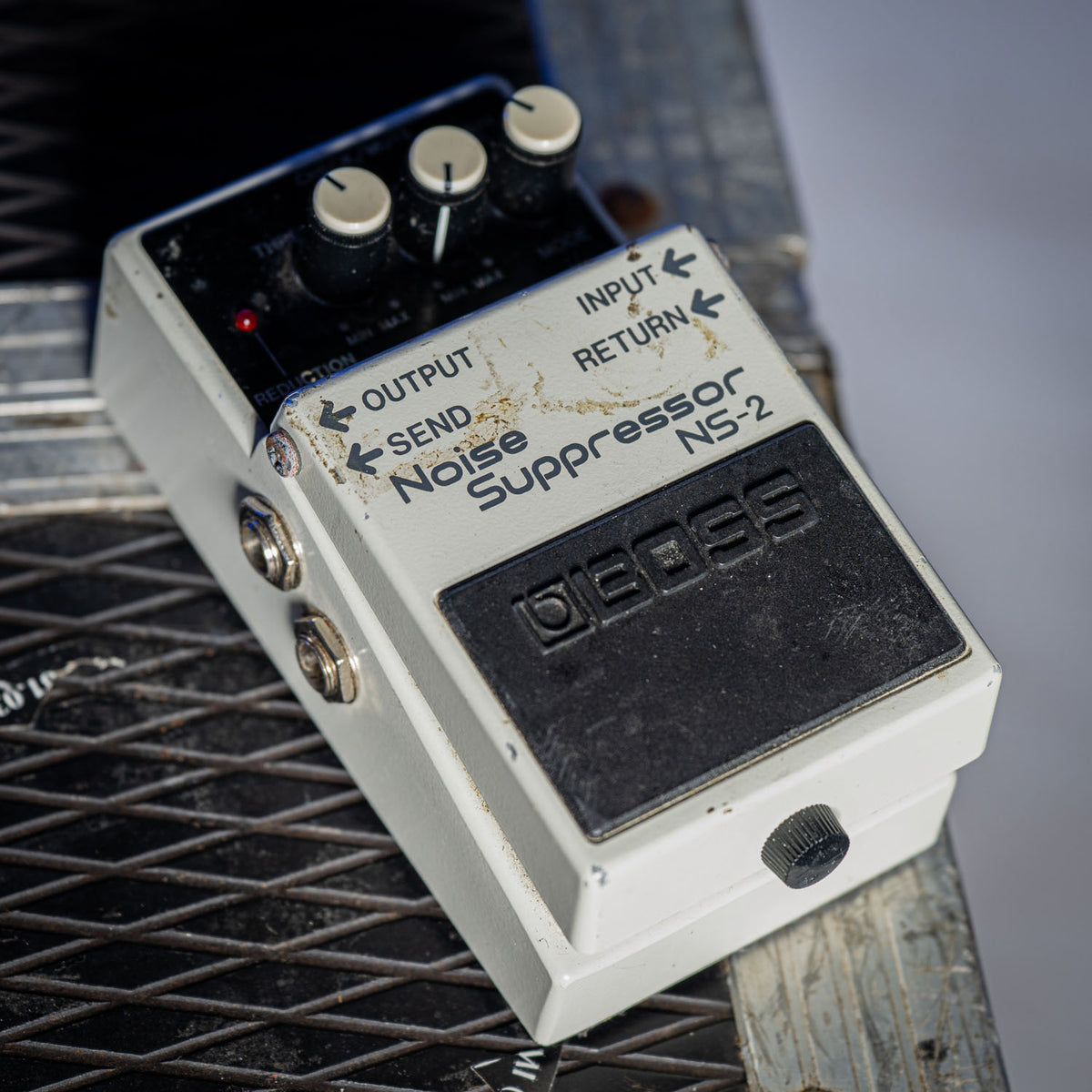 Boss NS-2 Noise Supressor Ex John Squire STONE ROSES White 2000