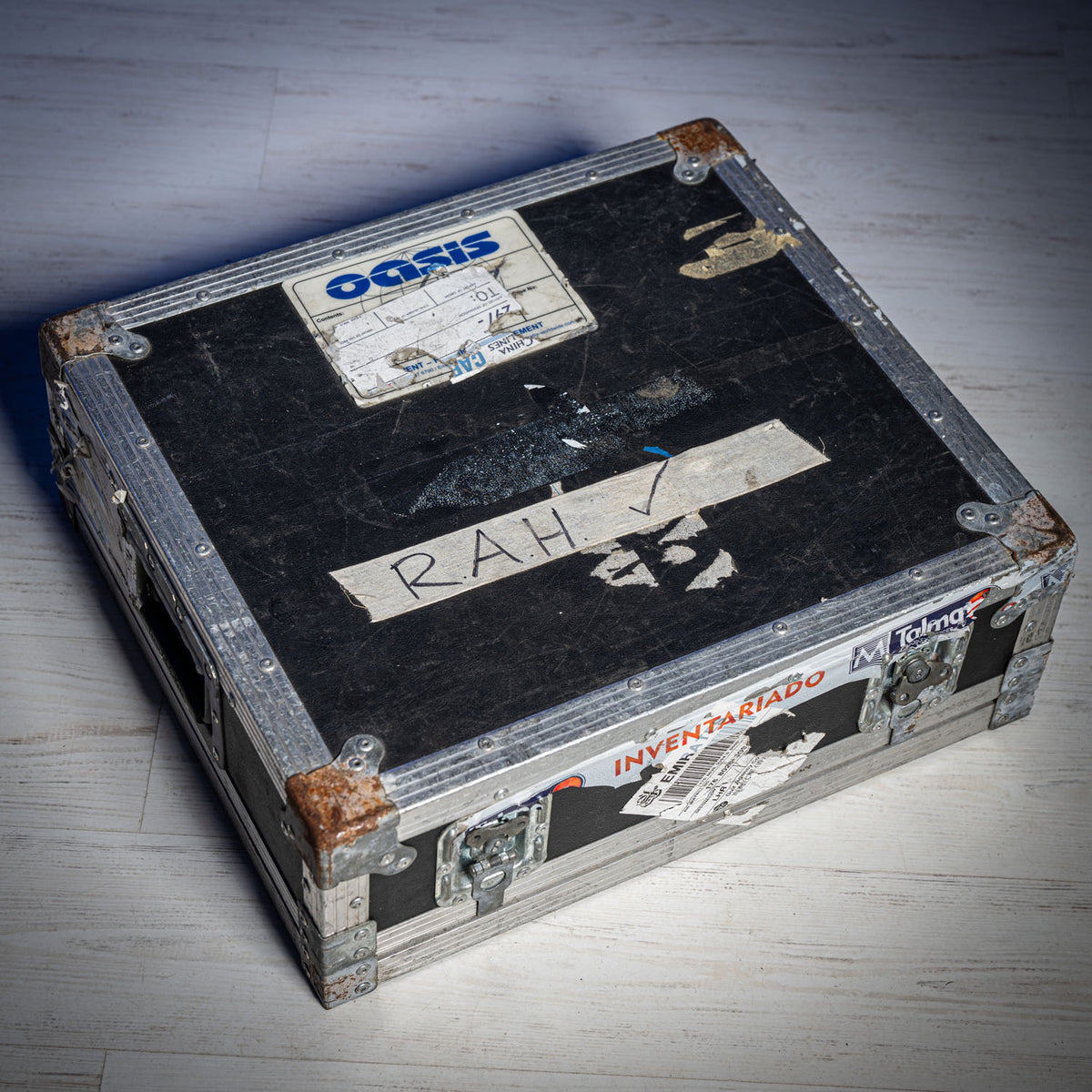 Oasis Tour Flightcase No.1 black 2009
