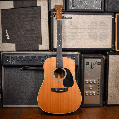 Martin D28 Standard Natural 2013