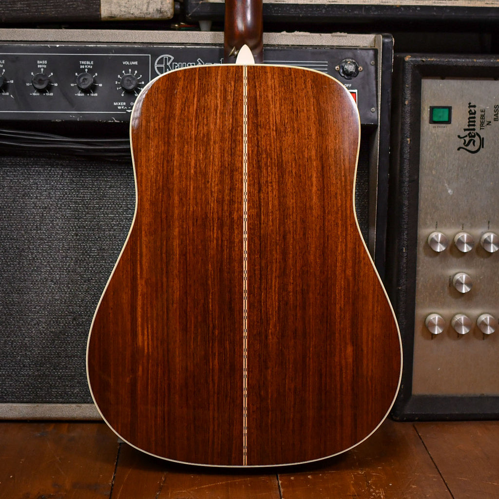 Martin D28 Standard Natural 2013