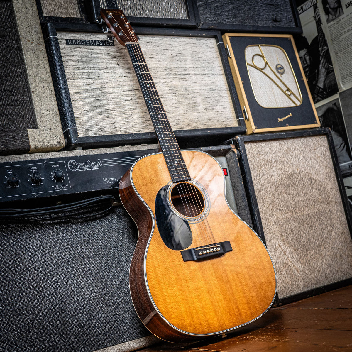 Martin 000-28 Left Handed Natural 2001
