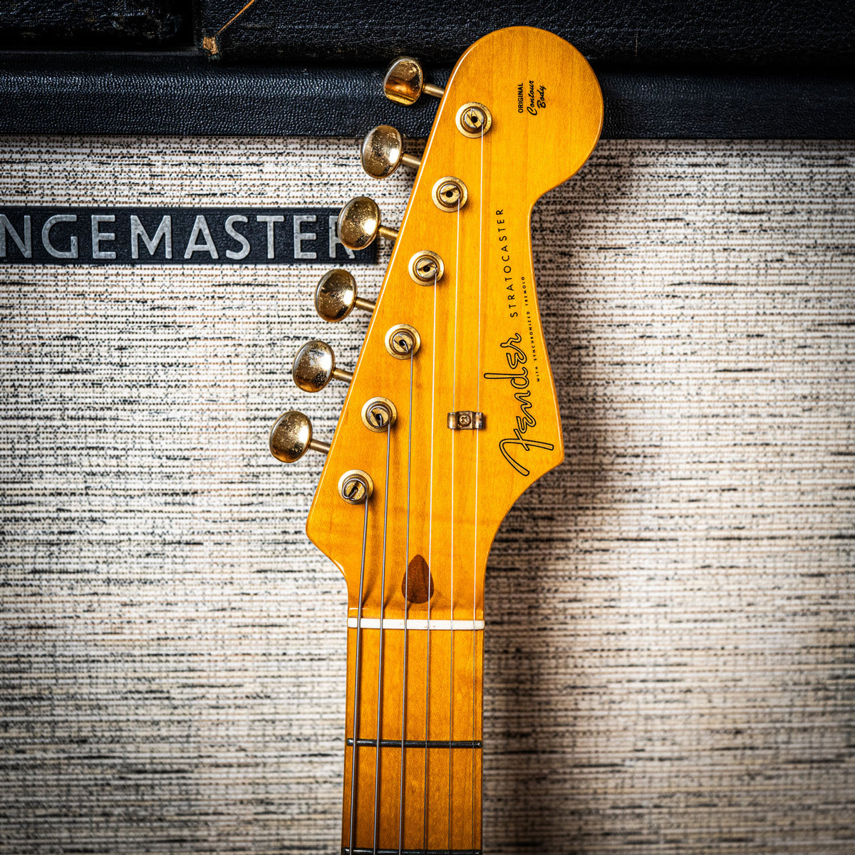 Fender Stratocaster ST-80SPL WBV Special Series White Blue Velvet 2003