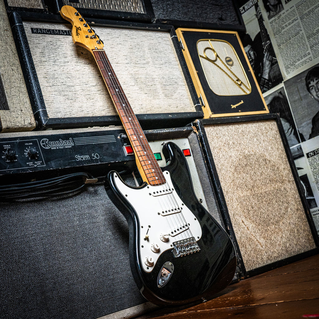Fender 72 Reissue Stratocaster Left Handed Black 2004