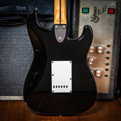 Fender 72 Reissue Stratocaster Left Handed Black 2004
