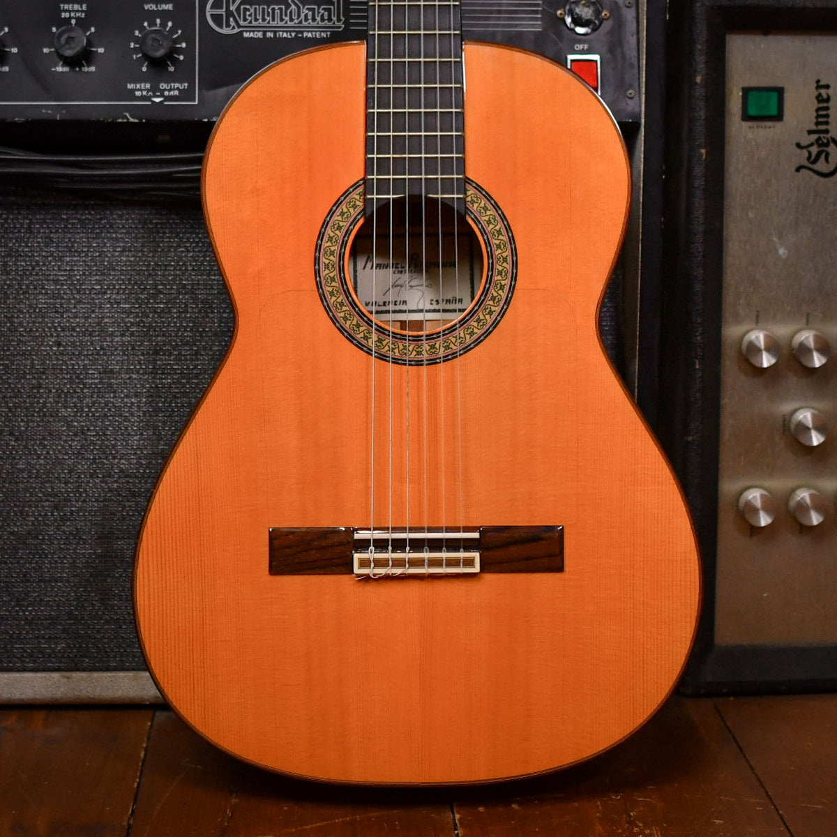 Raimundo 145F Flamenco Guitar Natural 2000