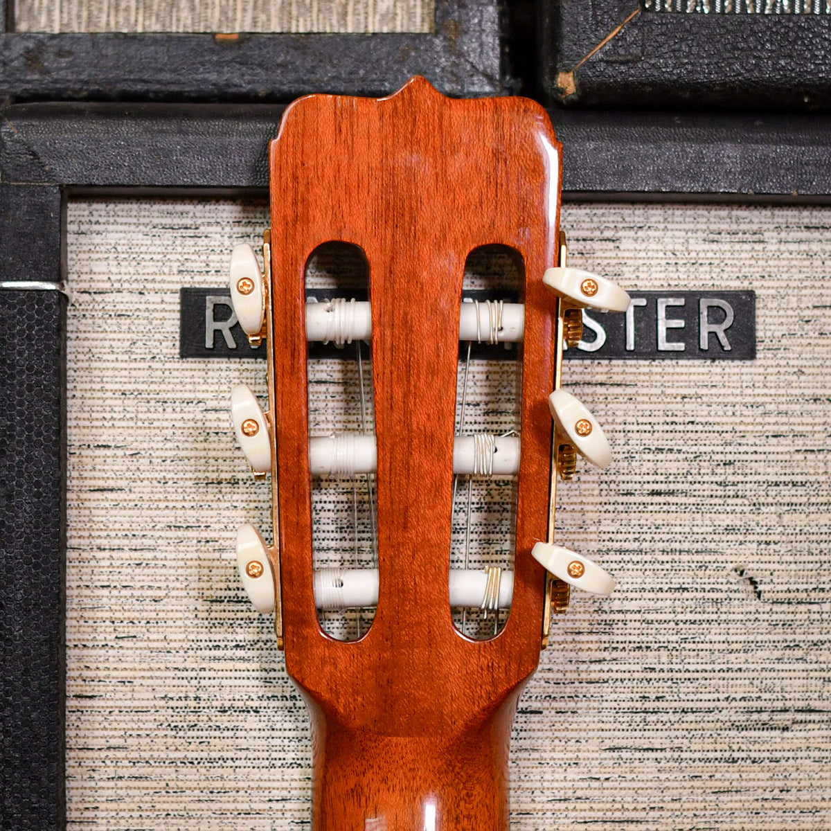 Ramirez 125th Anniversary Classical Guitar Natural 2000