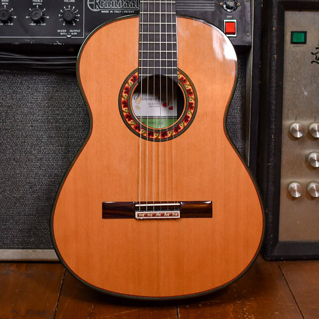 Ramirez Guitarra Del Tiempo Classical Guitar Natural 2000