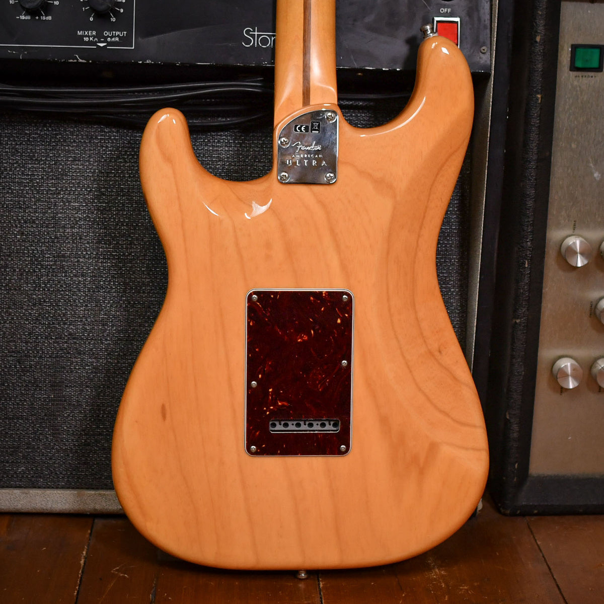 Fender Stratocaster Ultra Natural 2019