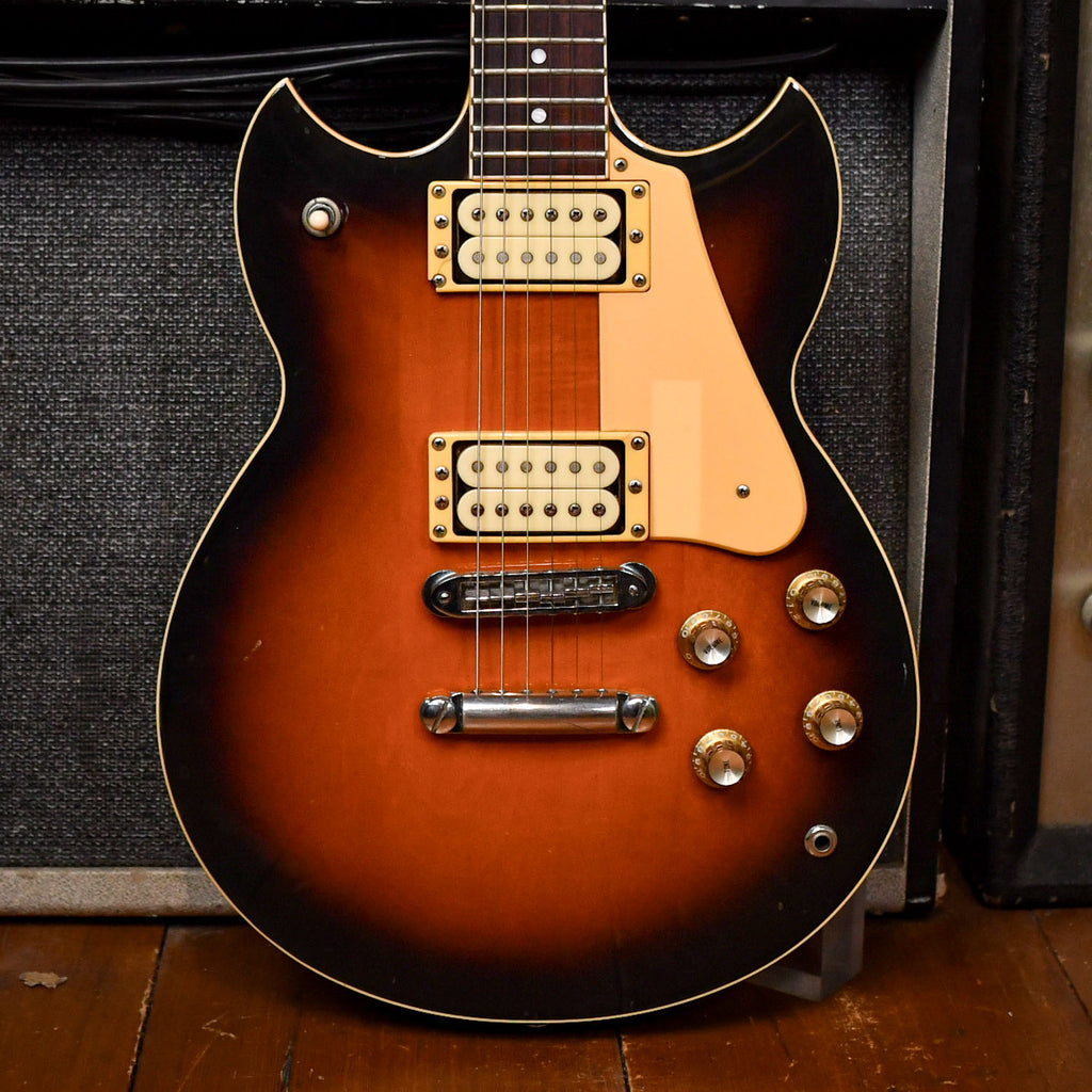 Yamaha SG800S Sunburst 1982
