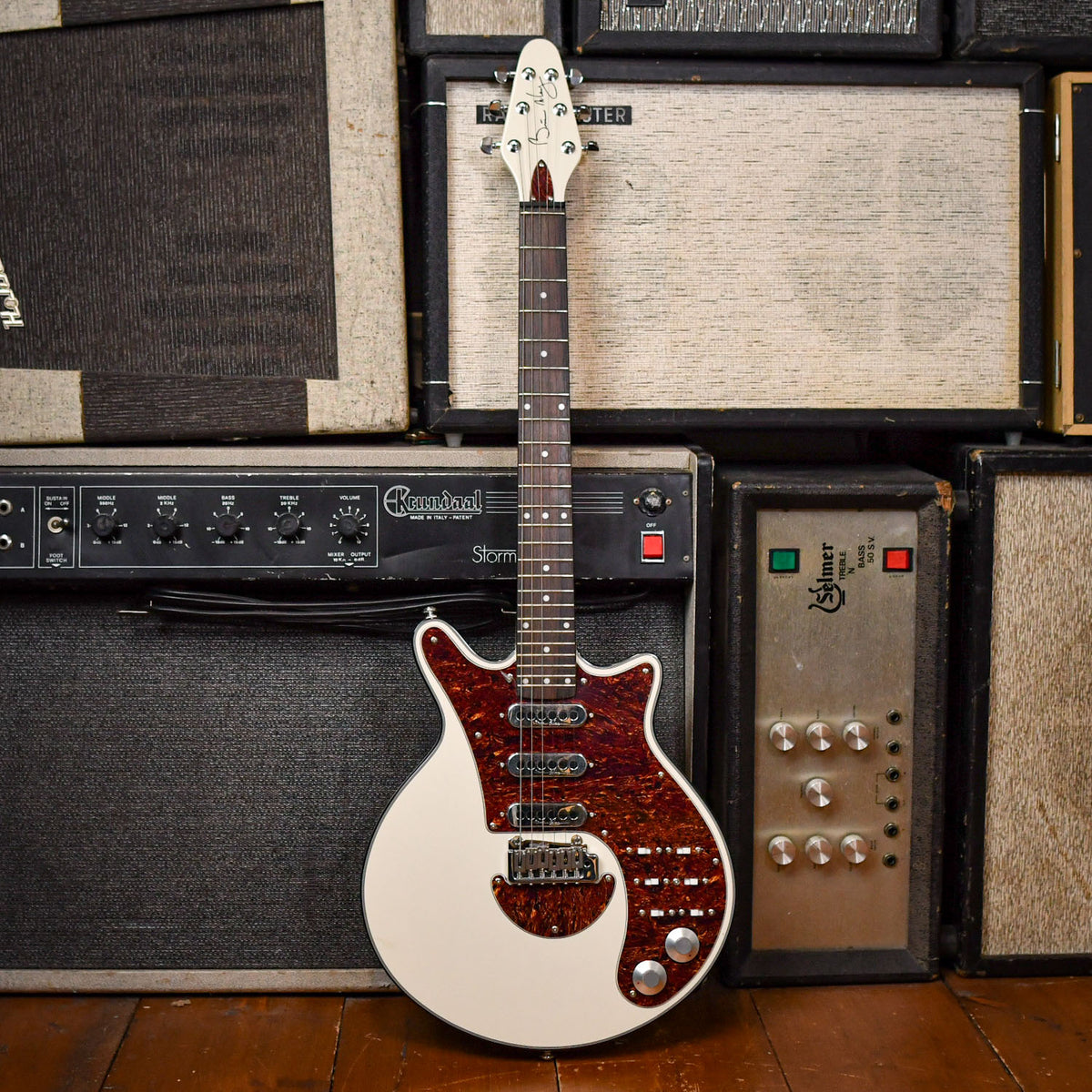 Brian May BMG 'Red Special' LE Series White 2026