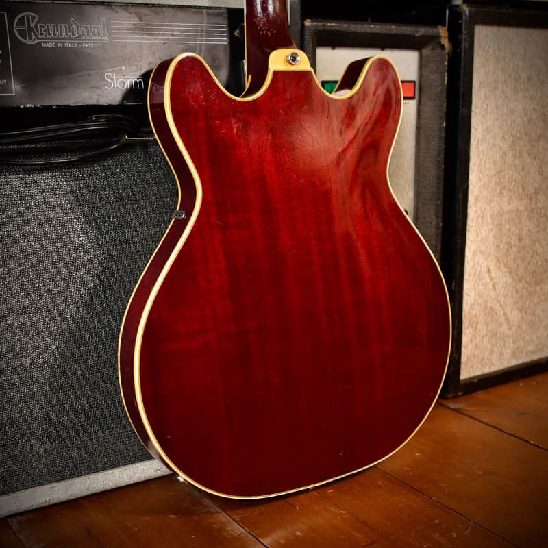 1974 Guild Starfire