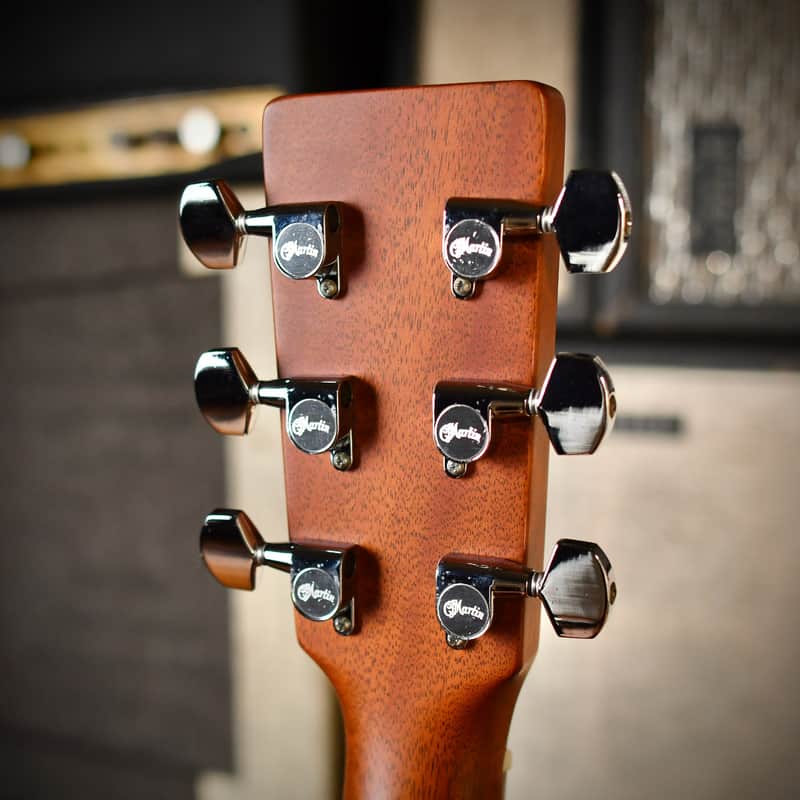 Martin D-18 Natural 2003