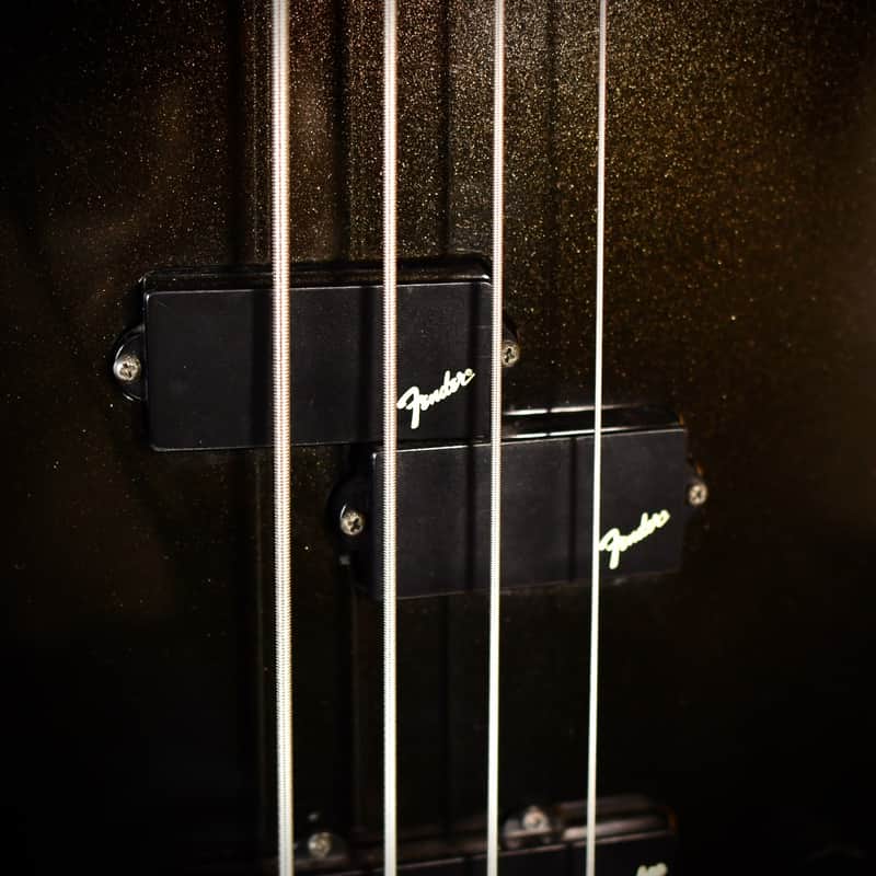 Fender MIJ PJR-70 Lyte Dark Black Metallic 1994