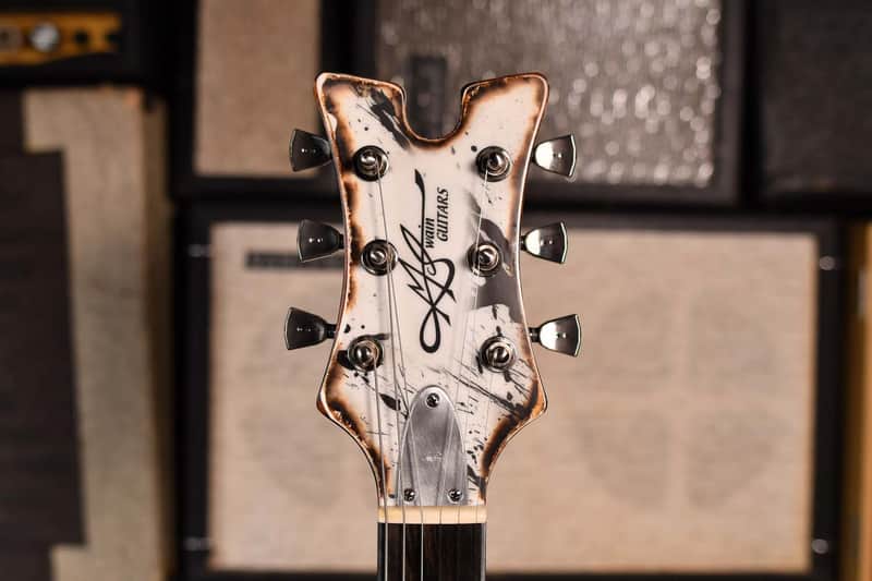 McSwain "Fear and Loathing" guitar with Custom Ralph Steadman Artwork White 2022