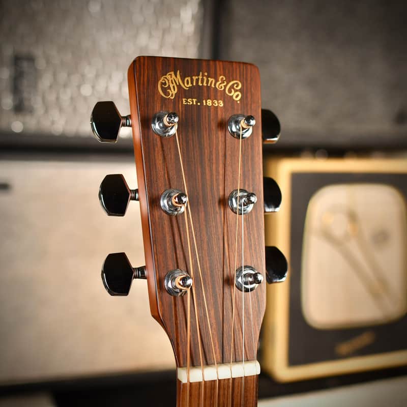 Martin D-18 Natural 2003