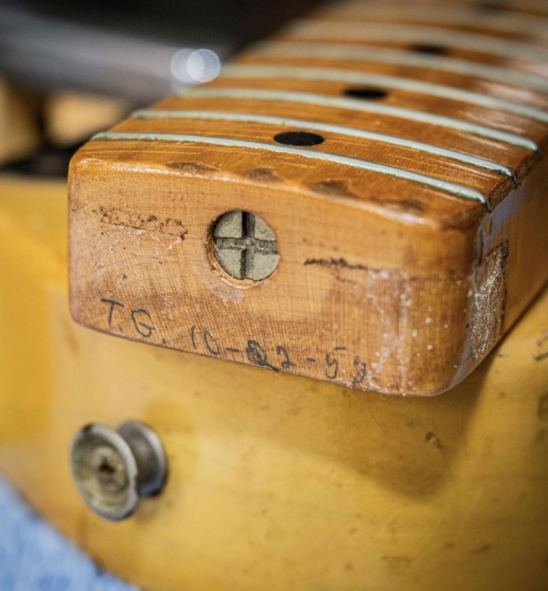Fender  Telecaster  1952  - Blonde  - Blackguard - Collector Grade