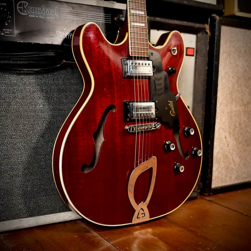 1974 Guild Starfire