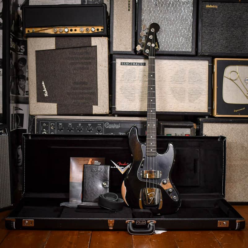 Fender Custom Shop Relic 1964 Reissue Jazz Bass with matching headstock Black 2024