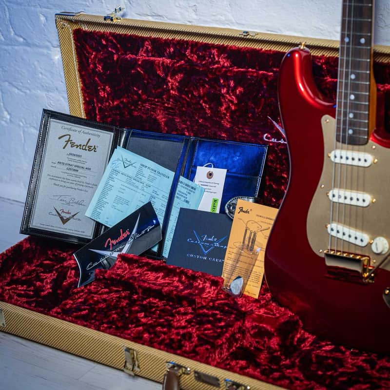 Fender Custom Shop 60s Reissue NOS Stratocaster Candy Apple Red 2023