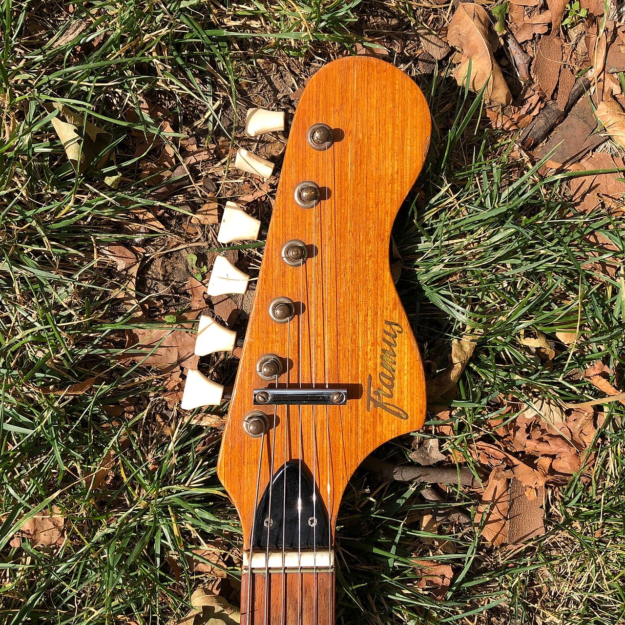 1963 Framus Golden Strato Deluxe