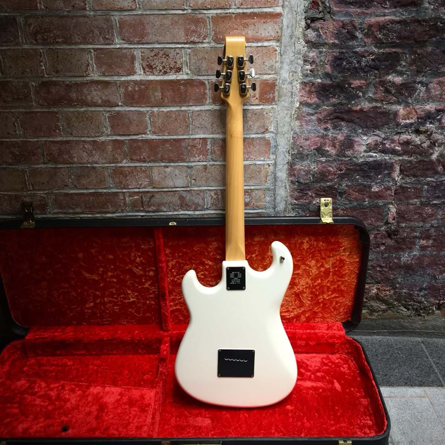 1965 Burns Hank Marvin