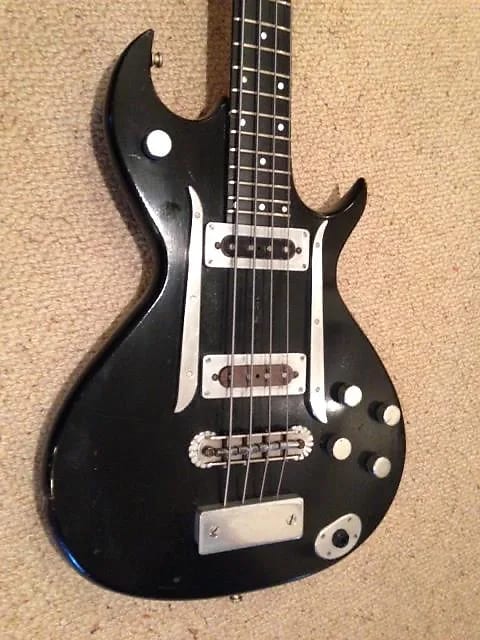 1970s Zemaitis Custom Bass ex Ronnie Lane - The Small Faces