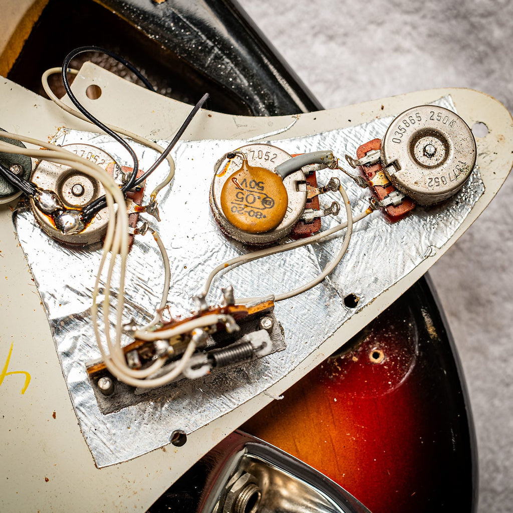 1966 - 1971 Fender Stratocaster with Maple Fretboard