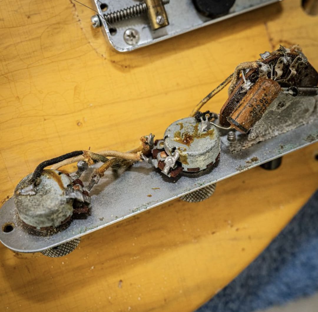 Fender  Telecaster  1952  - Blonde  - Blackguard - Collector Grade