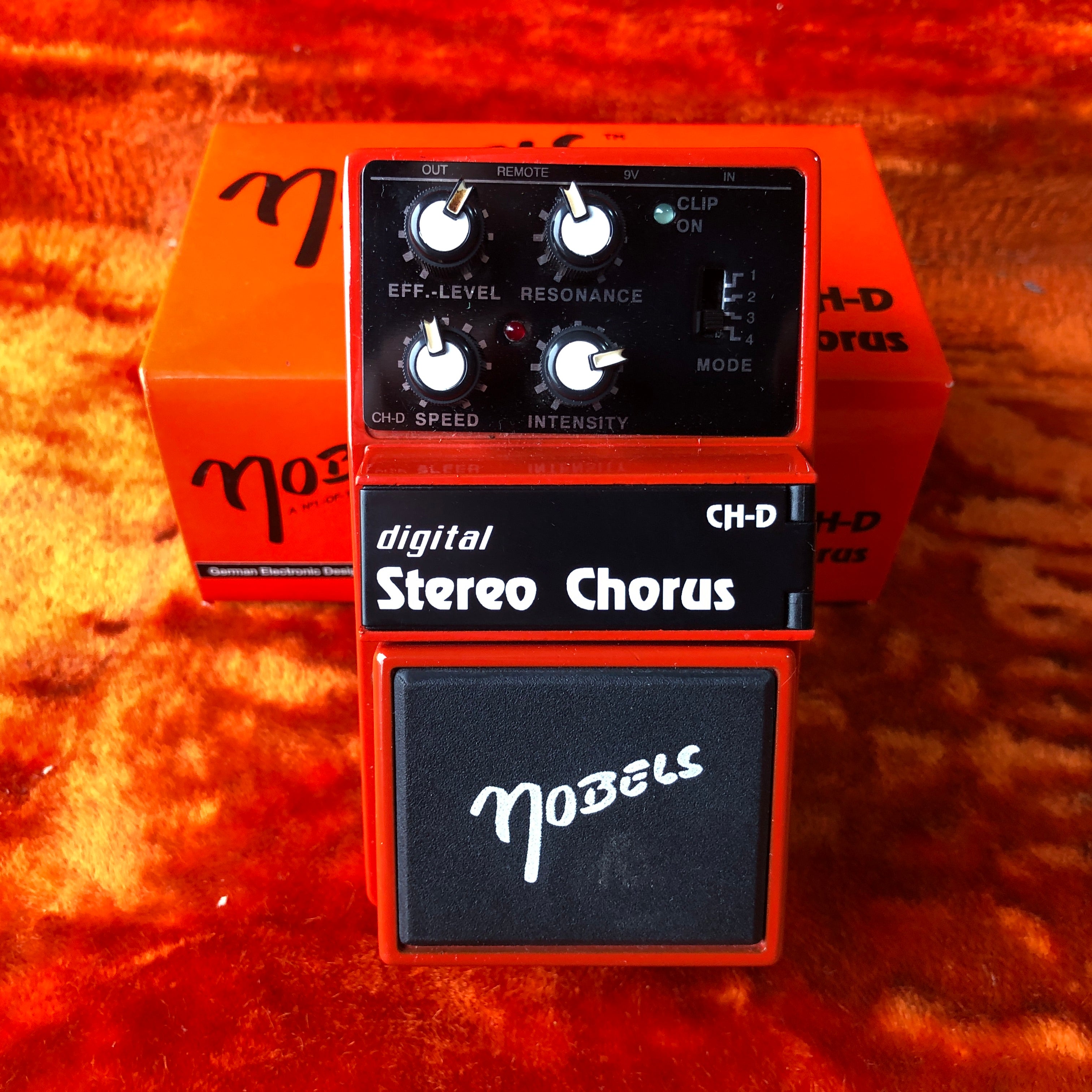 1990s Nobels CH-D Digital Stereo Chorus