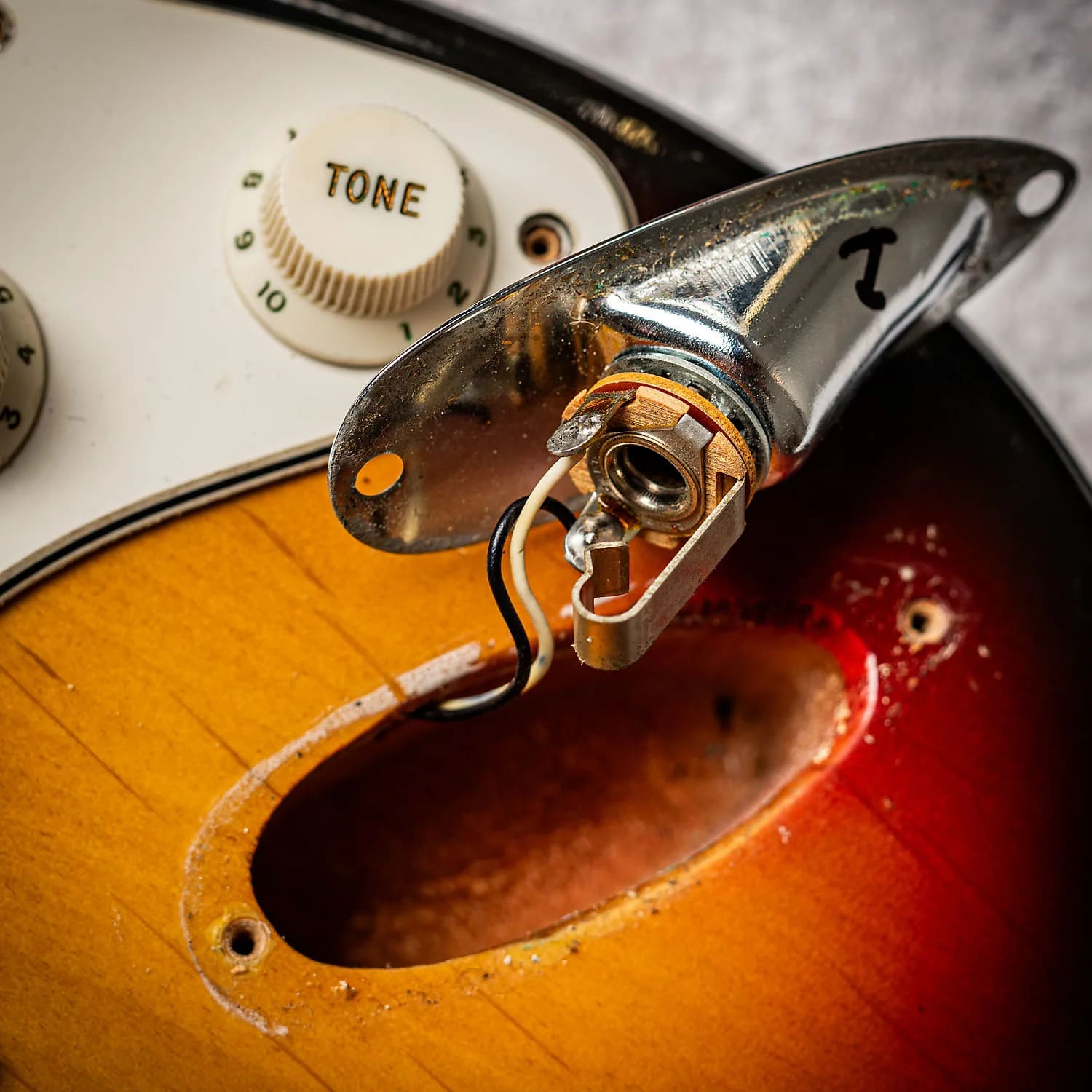 1966 - 1971 Fender Stratocaster with Maple Fretboard