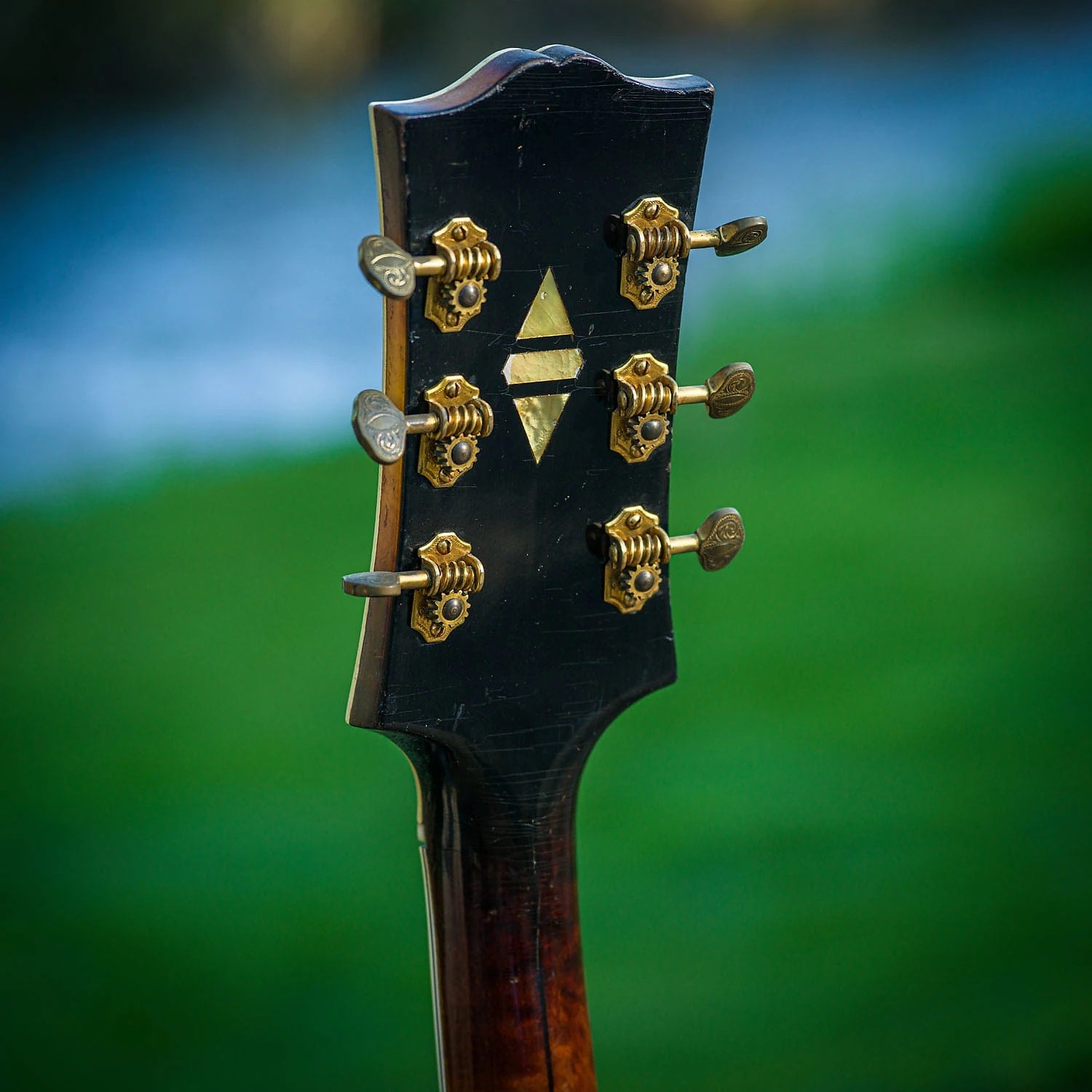 1934 - 1955 Gibson Super 400