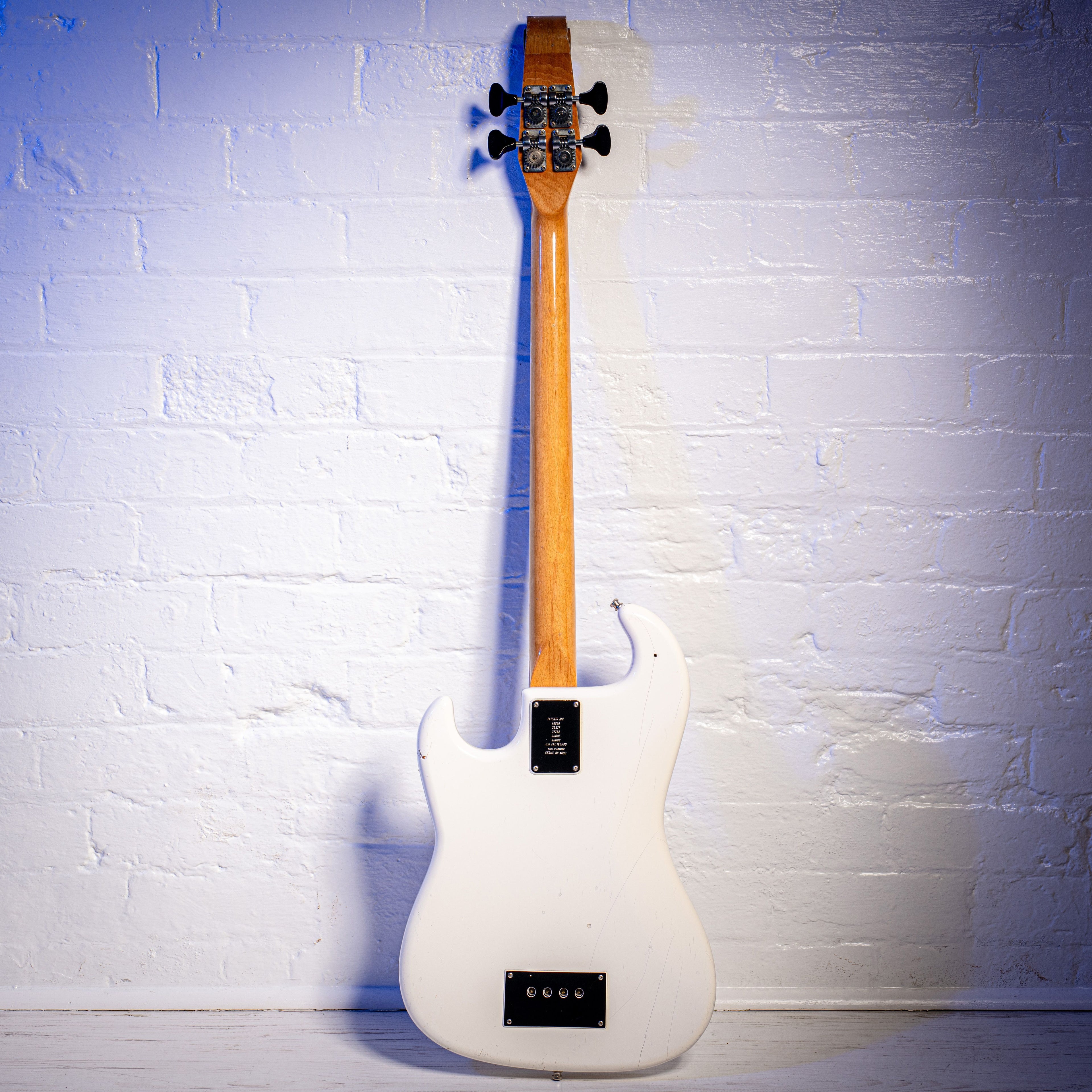 1964  Burns Shadows Bass