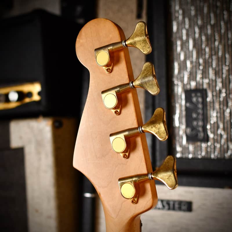 Fender MIJ PJR-70 Lyte Dark Black Metallic 1994