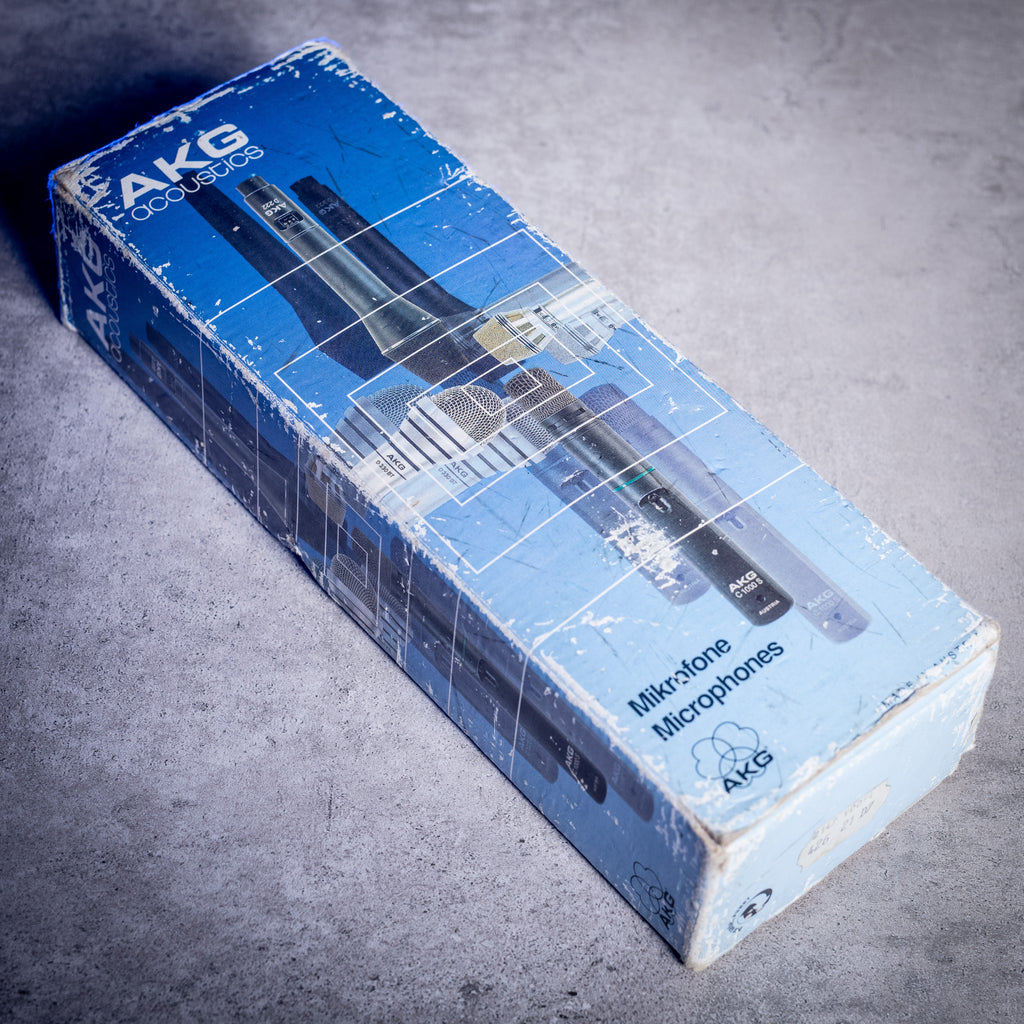 AKG D 330 BT Microphone