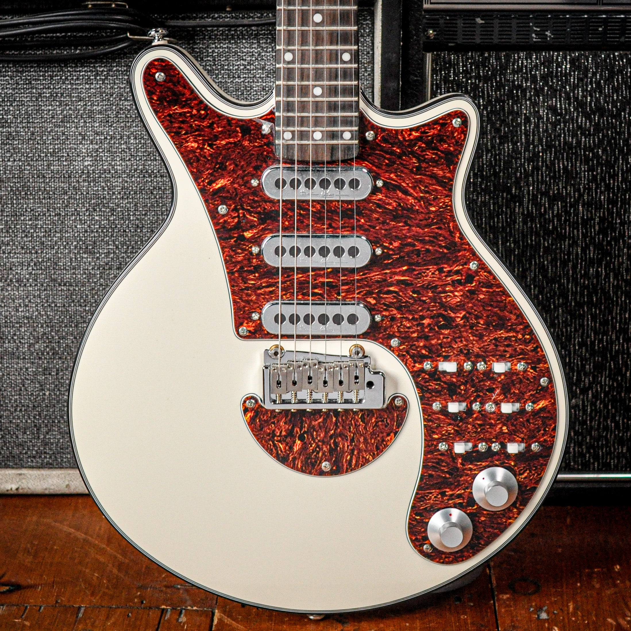 Brian May BMG Special White 2025