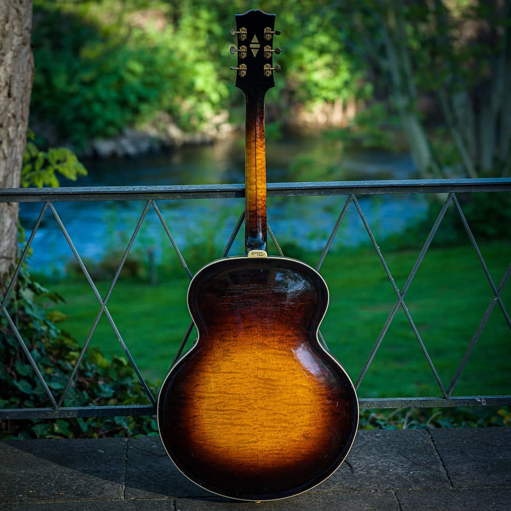 1934 - 1955 Gibson Super 400