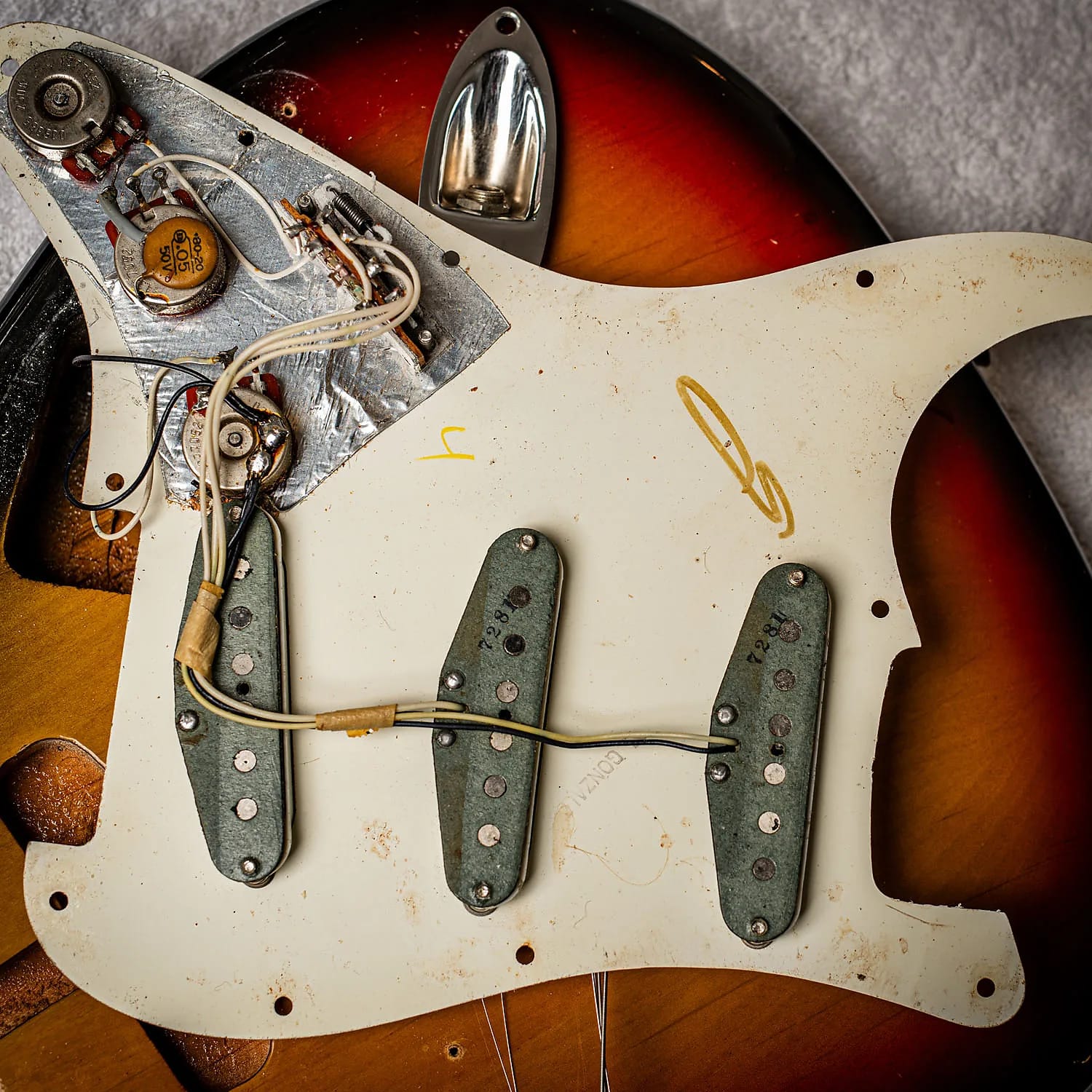1966 - 1971 Fender Stratocaster with Maple Fretboard