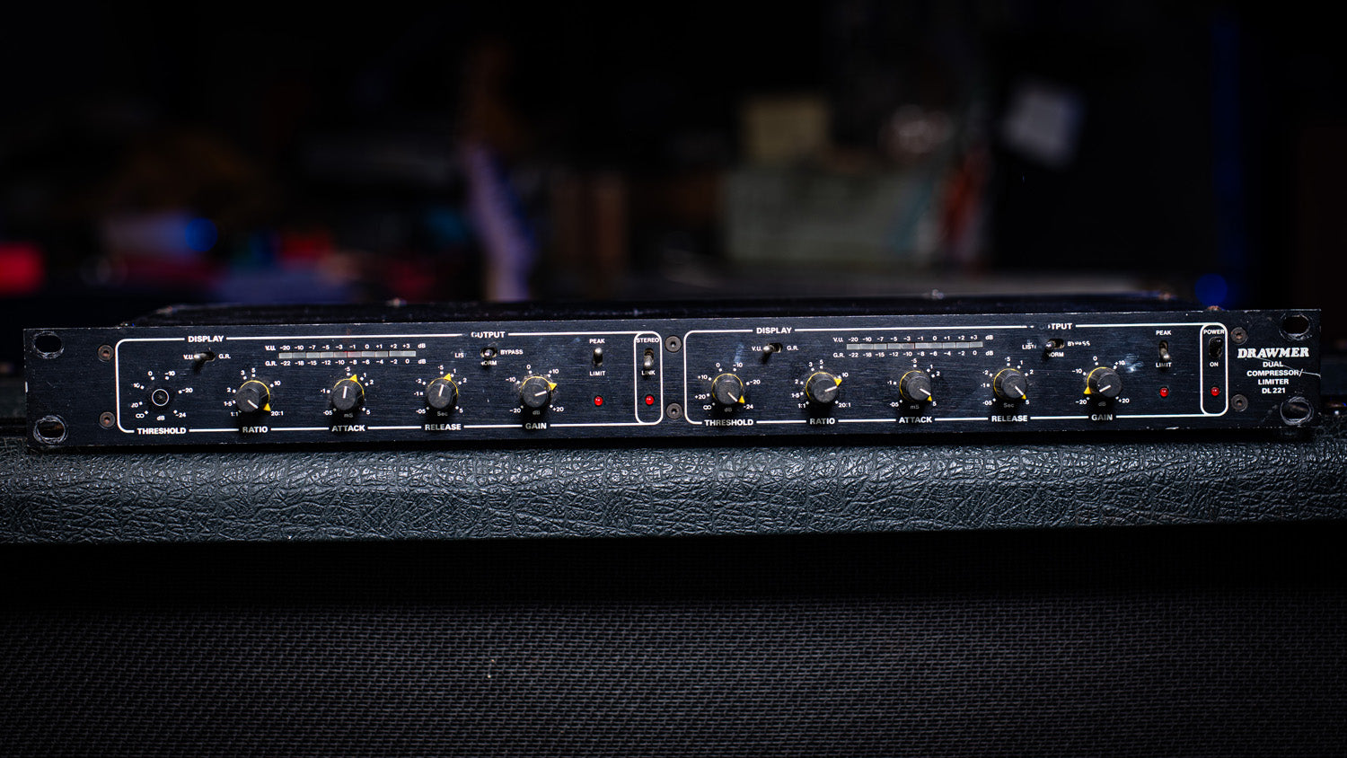 Drawmer DL221 Dual Compressor Limiter